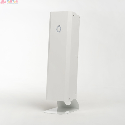 white-scaled